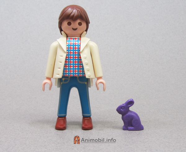 Rabbit Small Purple Sitting